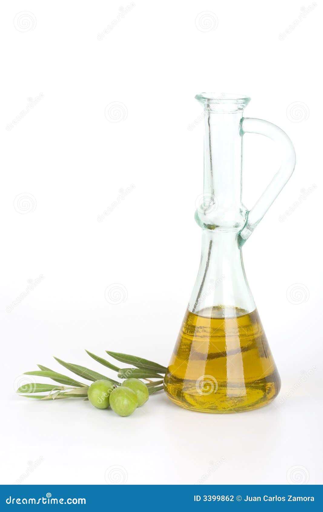 Olive oil and olives stock photo. Image of focus, cooking 3399862