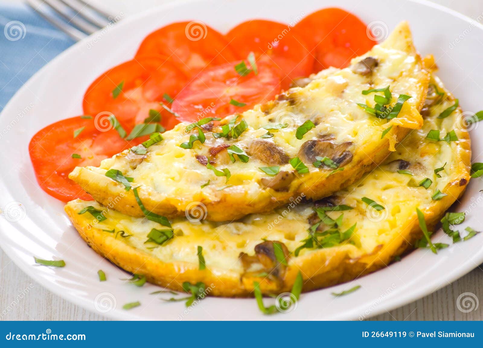 Omelet with mushrooms stock image. Image of dish, fork - 26649119