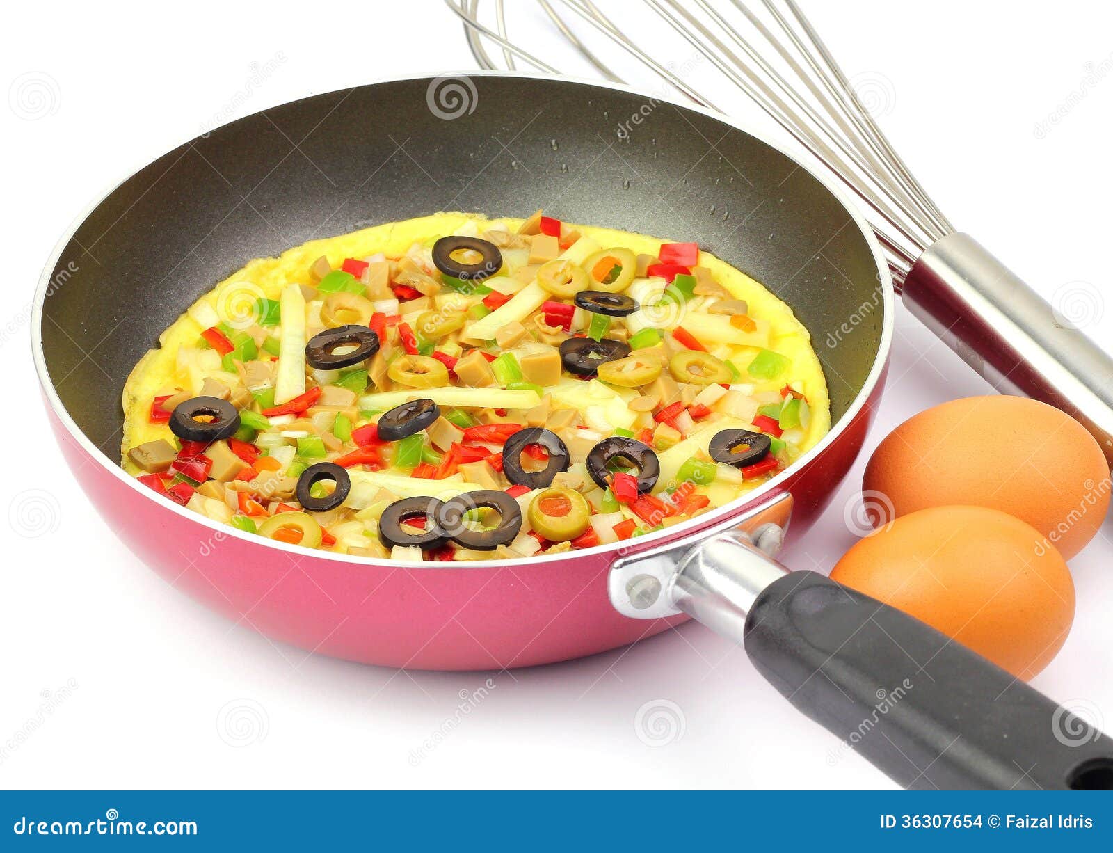Omelette on frying Pan stock photo. Image of breakfast 36307654