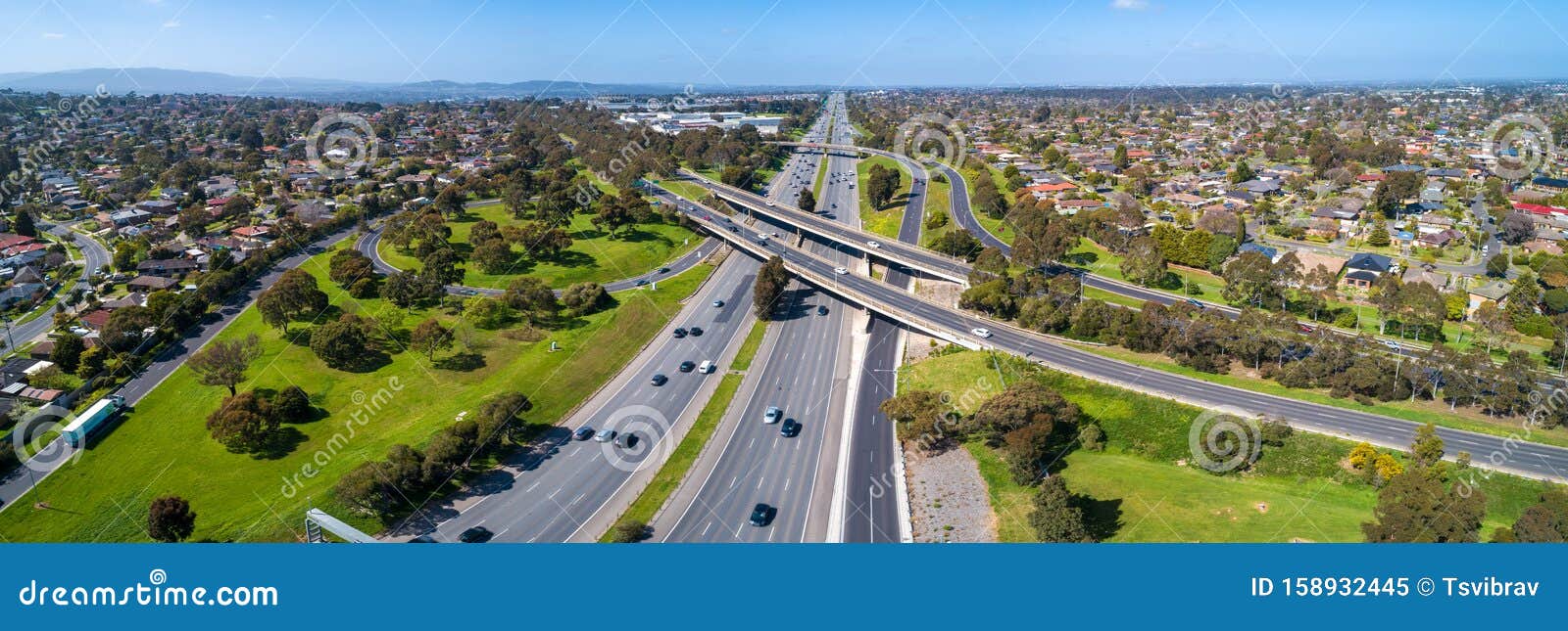 onash freeway and wellington road interchange.