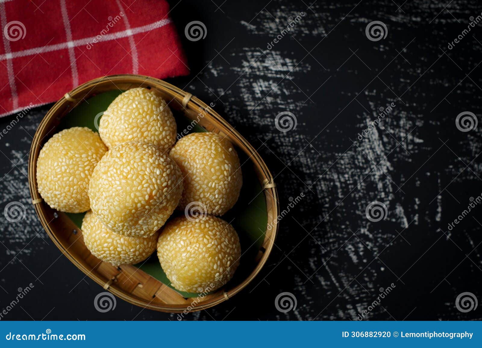 onde-onde cake