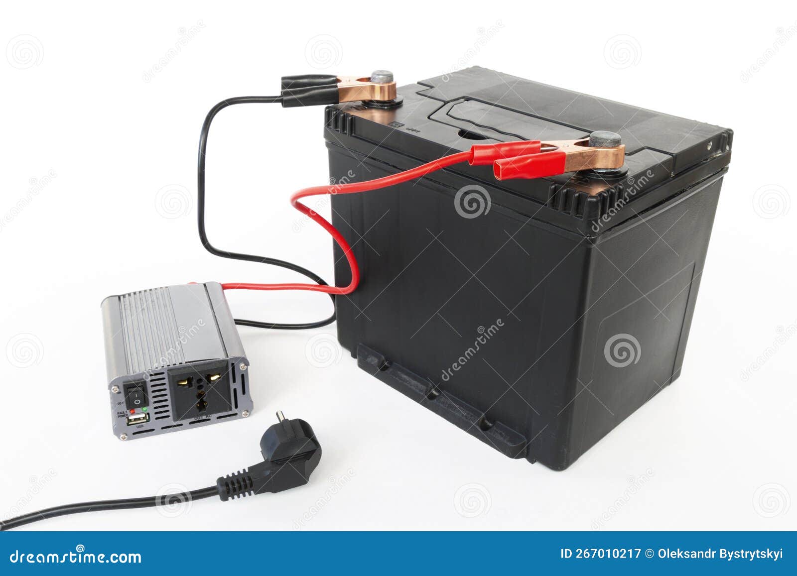Onduleur D'alimentation Connecté à Une Batterie De Voiture 12v Dc