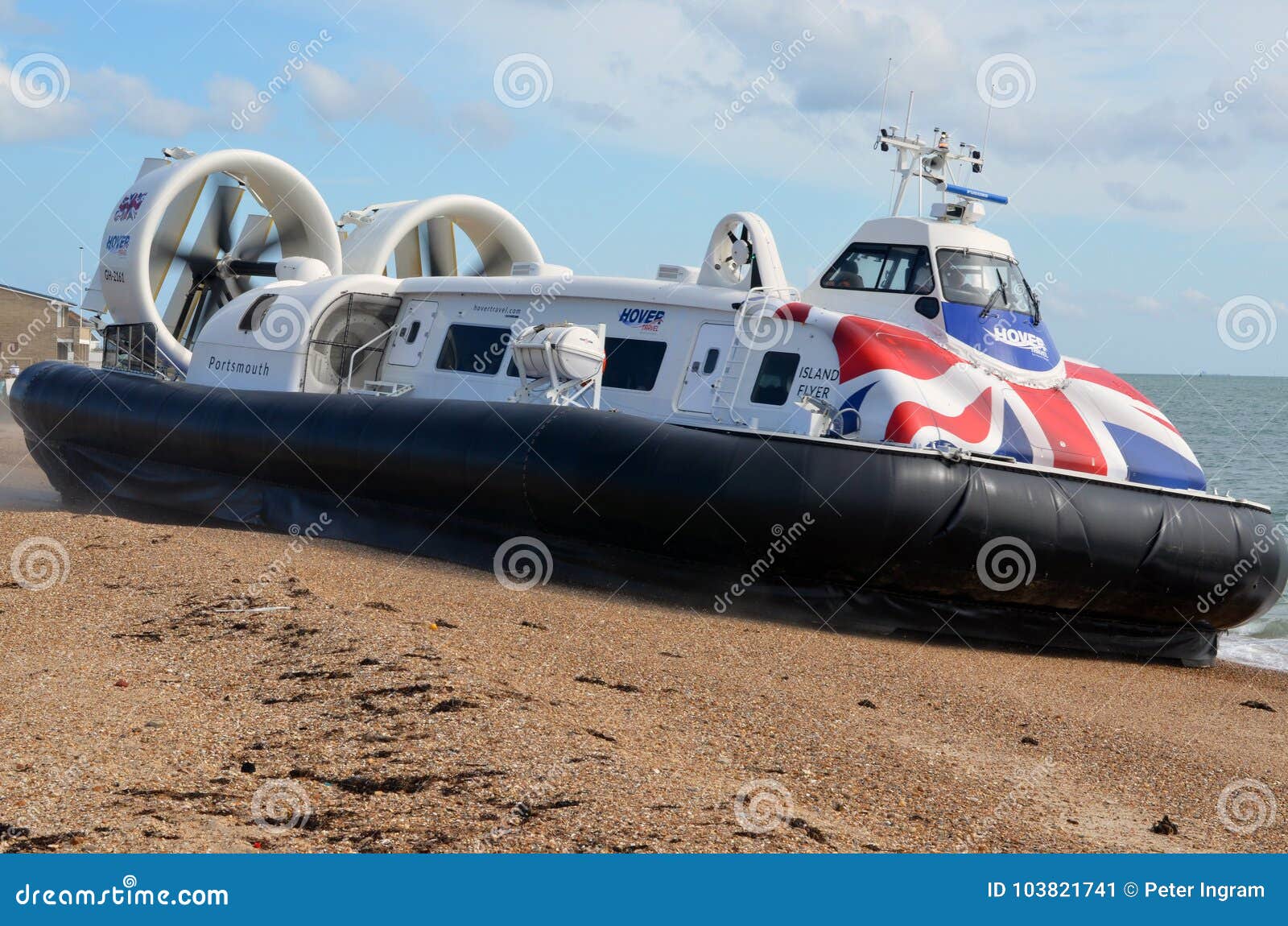 Hovercraft Island Flyer Southsea Gosport To Ryde Editorial Photo