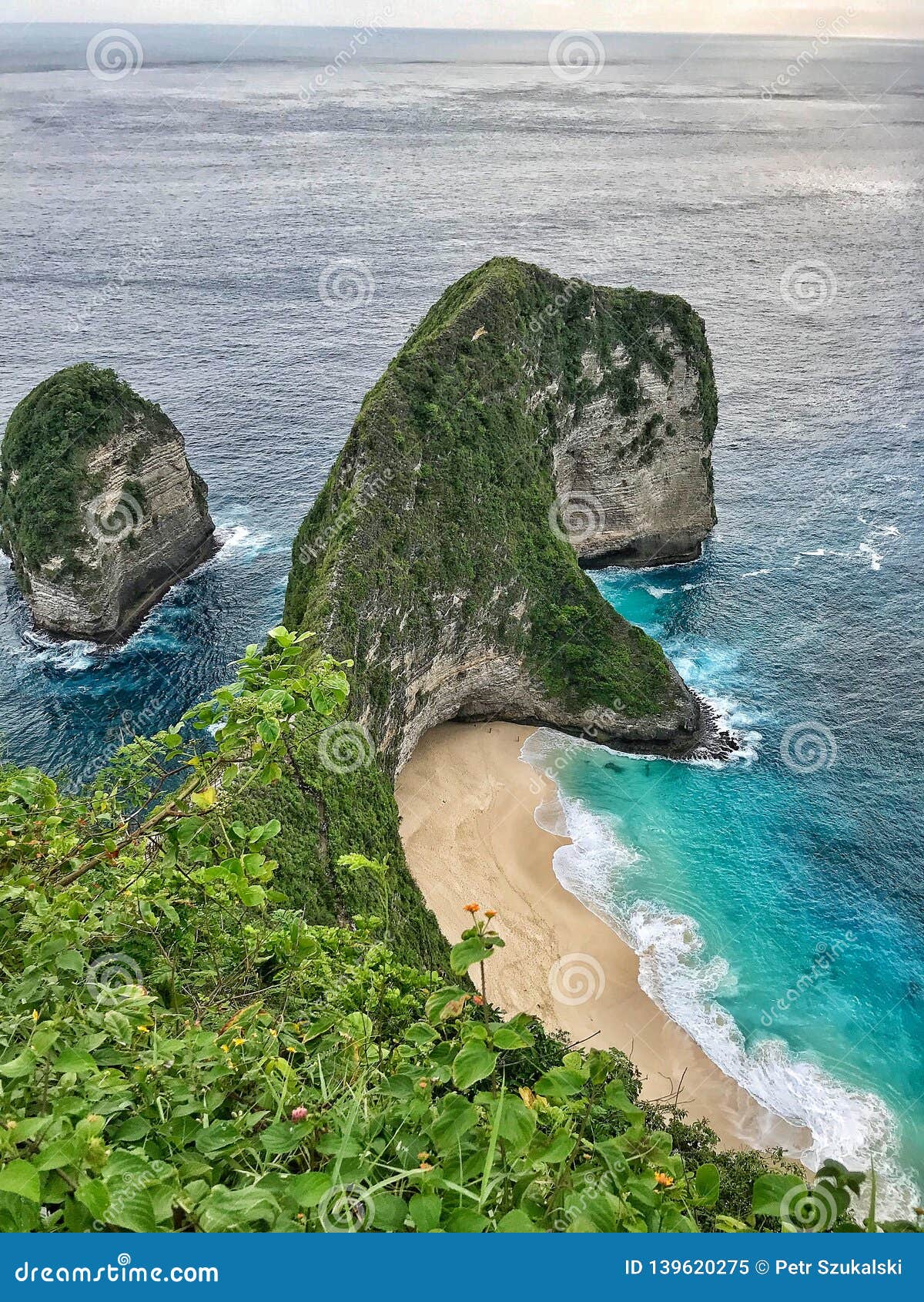 Kelingking Beach Nusa Penida Bali Stock Image - Image of indonesia, world:  139620275
