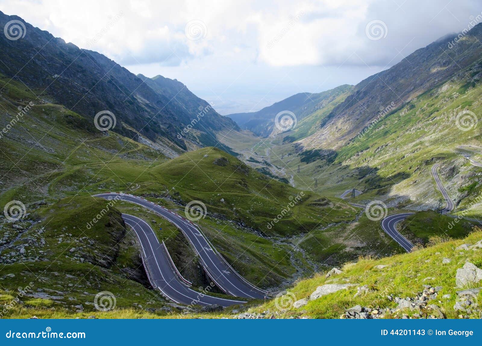 one of the most beautiful mountain roads in the world located in