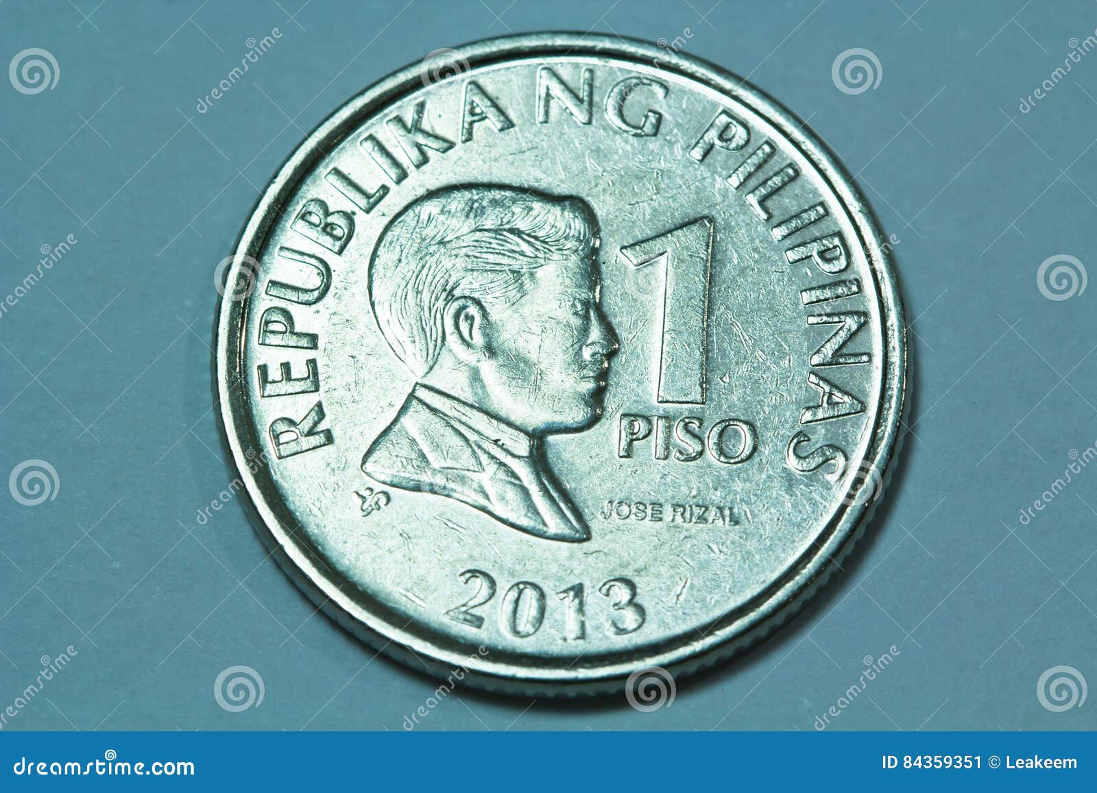 One Philippine Peso Coin Stock Photo - Image: 84359351