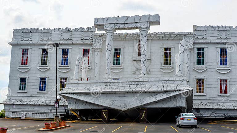 Top Secret - Upside Down White House - Wisconsin Dells Editorial Image