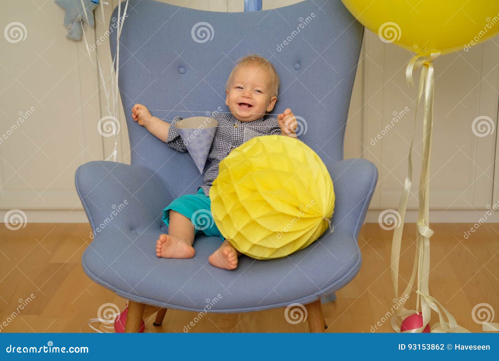 chair for 1 year old boy