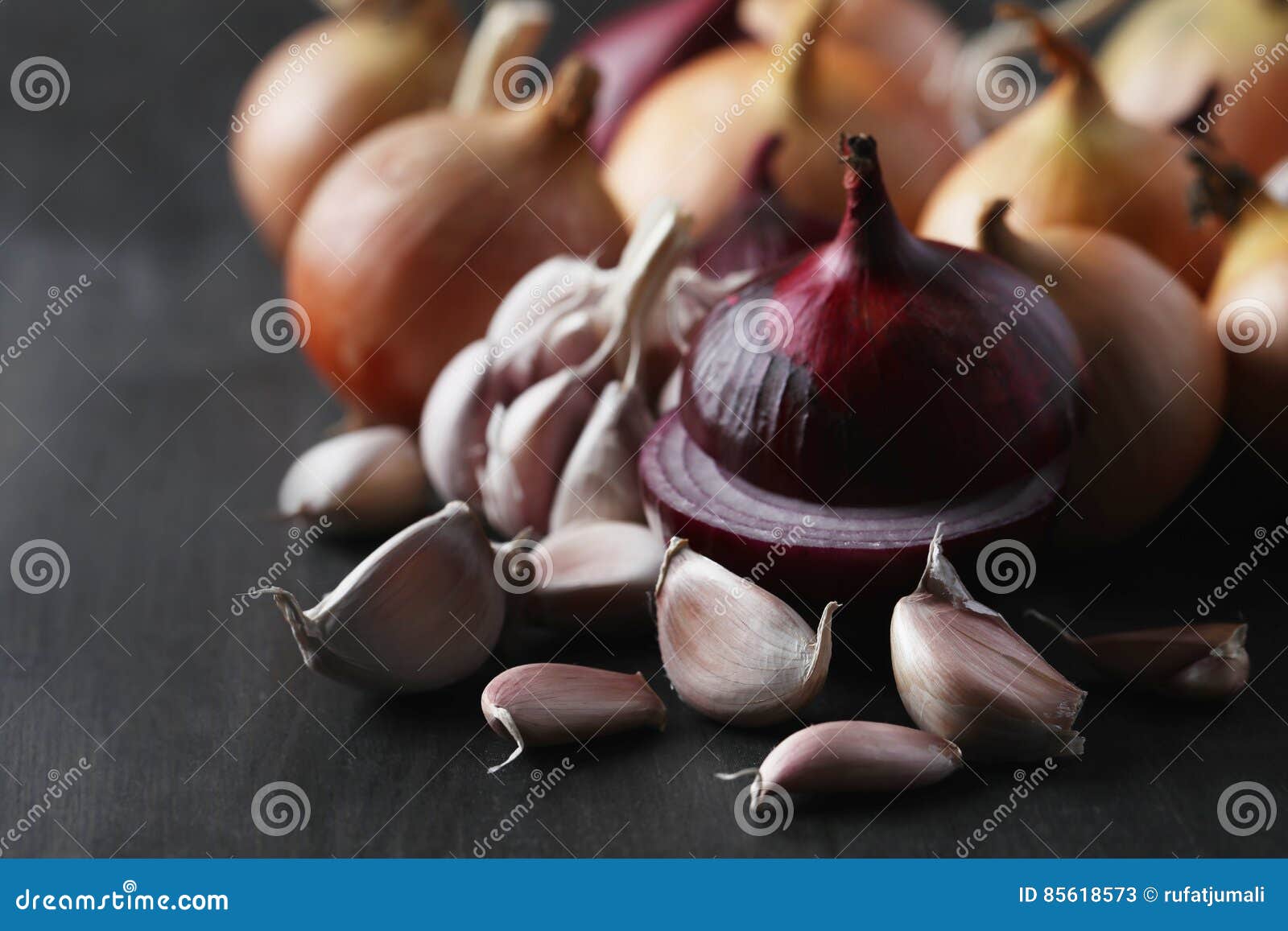 Onion and garlic stock image. Image of foodstuff, oranic 85618573