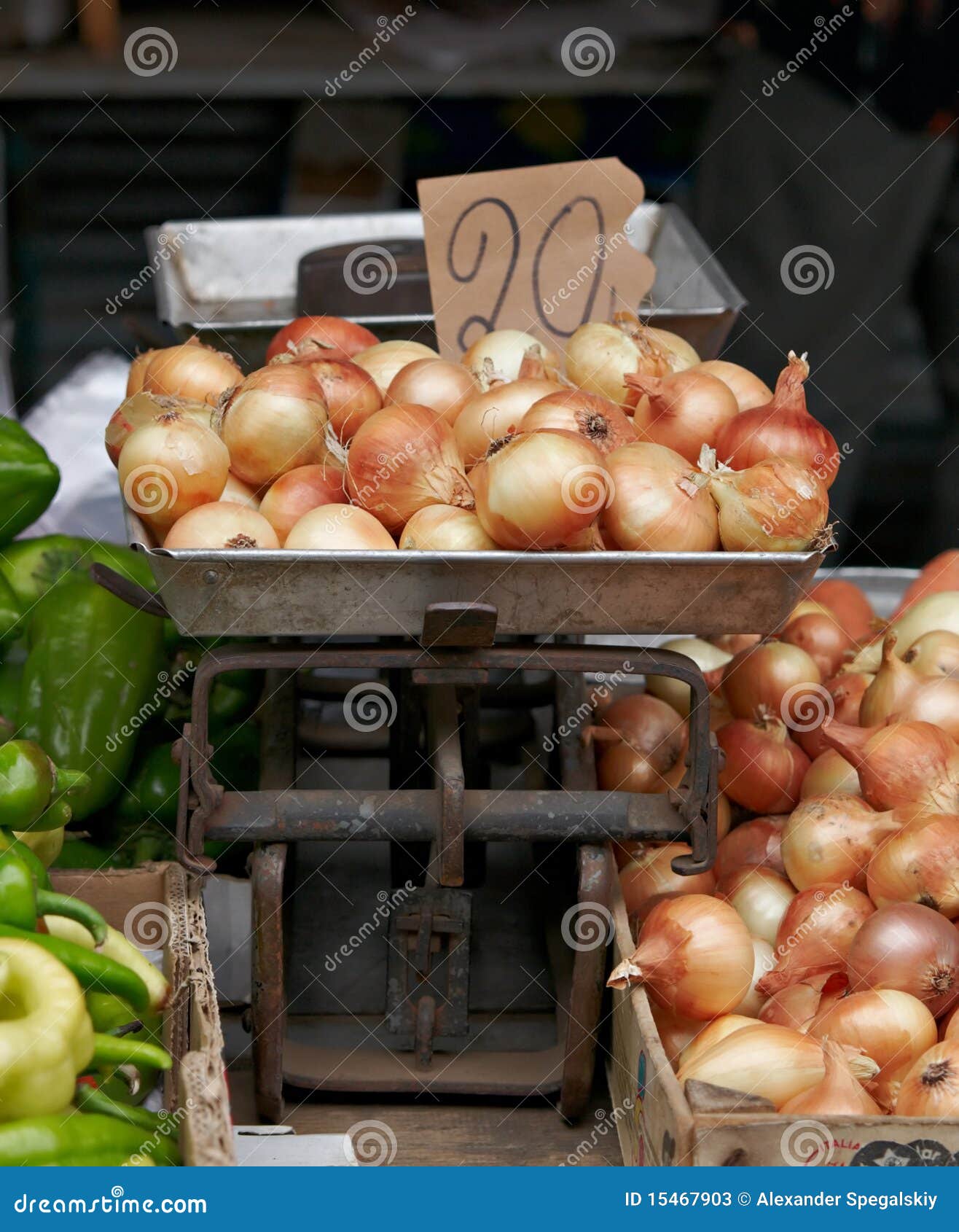 Market onion