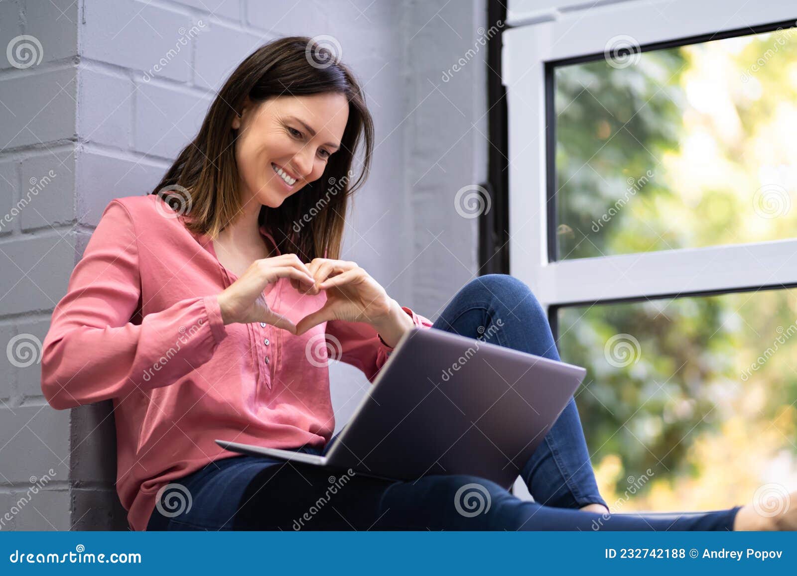 Online Dating Conference