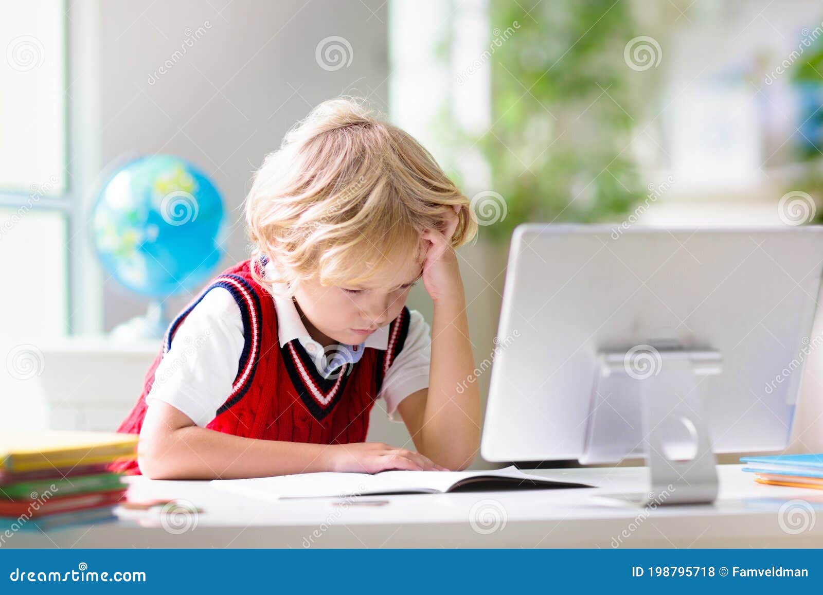 Online Remote Learning. School Kids with Computer Stock Photo - Image of  chat, communication: 198795718