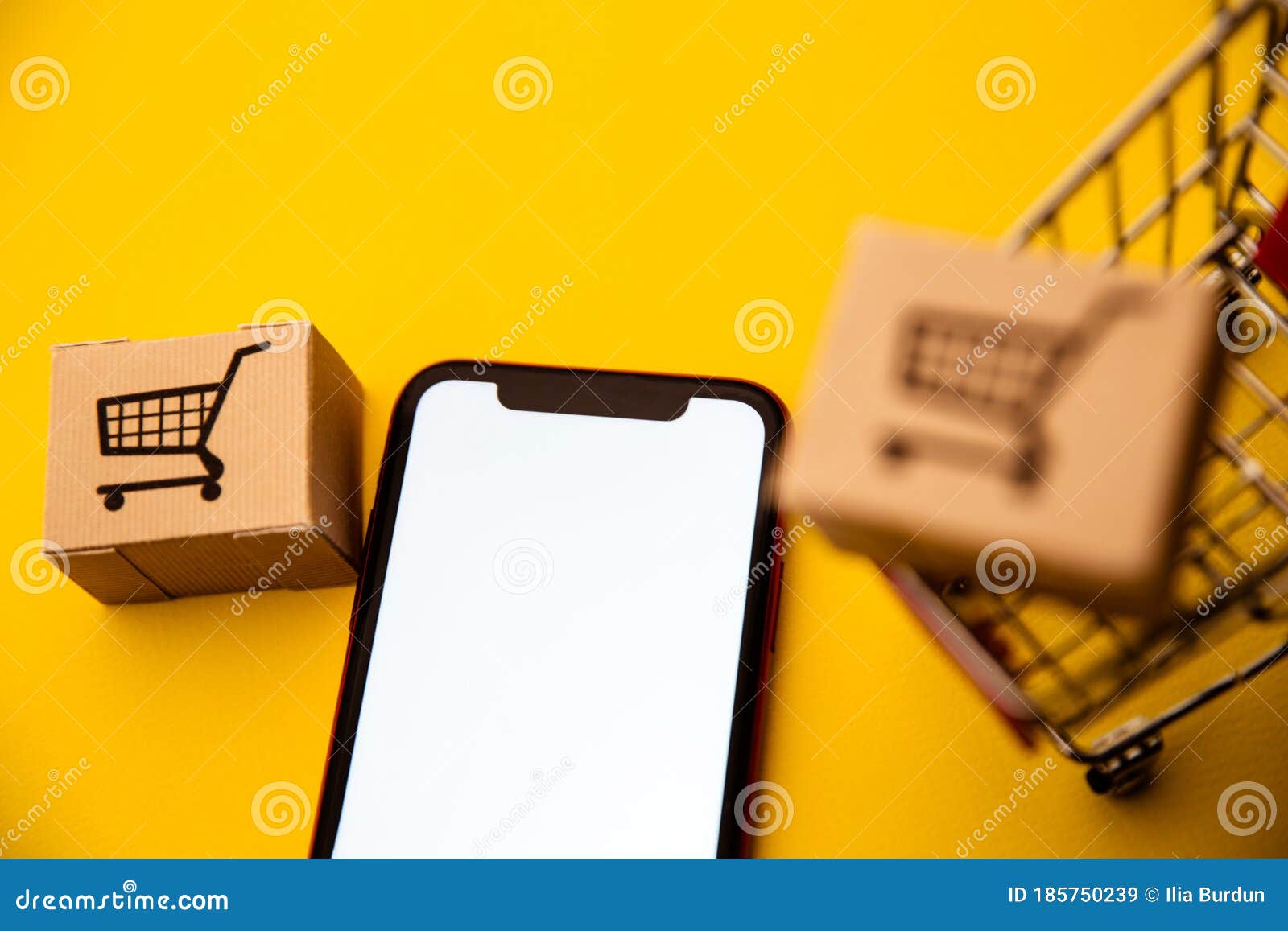 Online Shopping Concepts with Mockup Trolley, Boxes and Smartphone ...