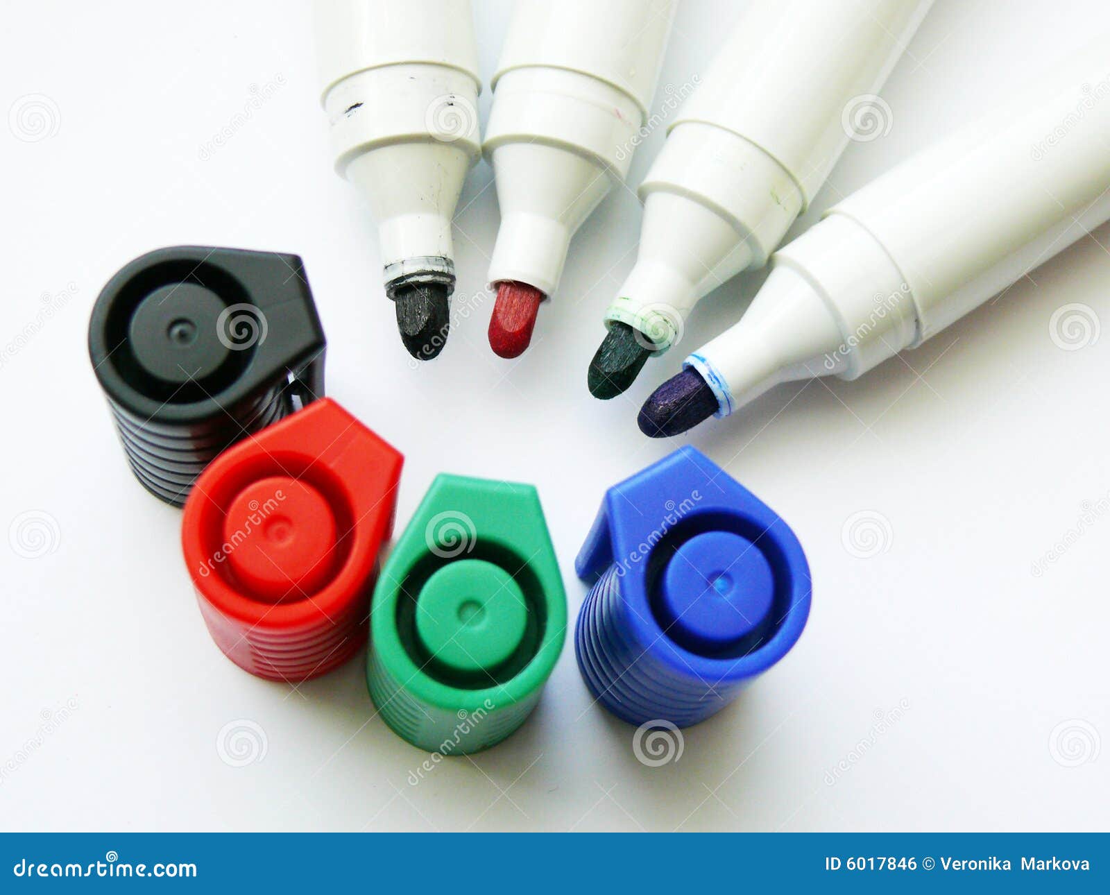 Felt-tip pens - Openclipart