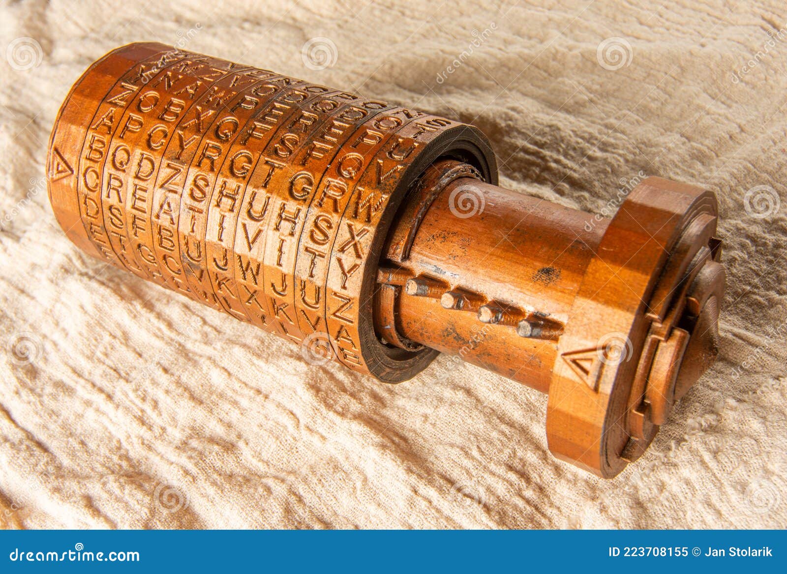 https://thumbs.dreamstime.com/z/opened-brass-cryptex-invented-leonardo-da-vinci-book-code-word-creativity-as-password-set-letters-rings-cryptographic-223708155.jpg