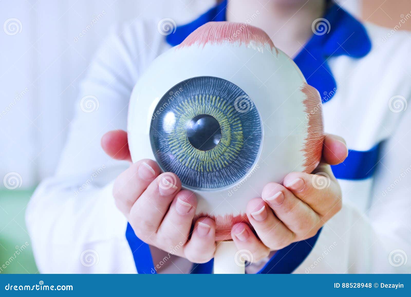 ophthalmology oculus sample closeup