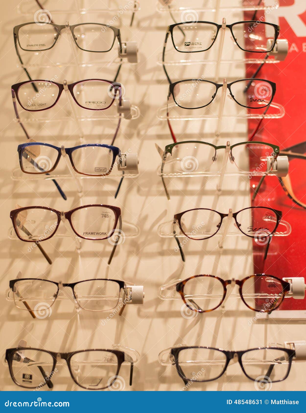 Optical glasses store editorial photo. Image of design 48548631