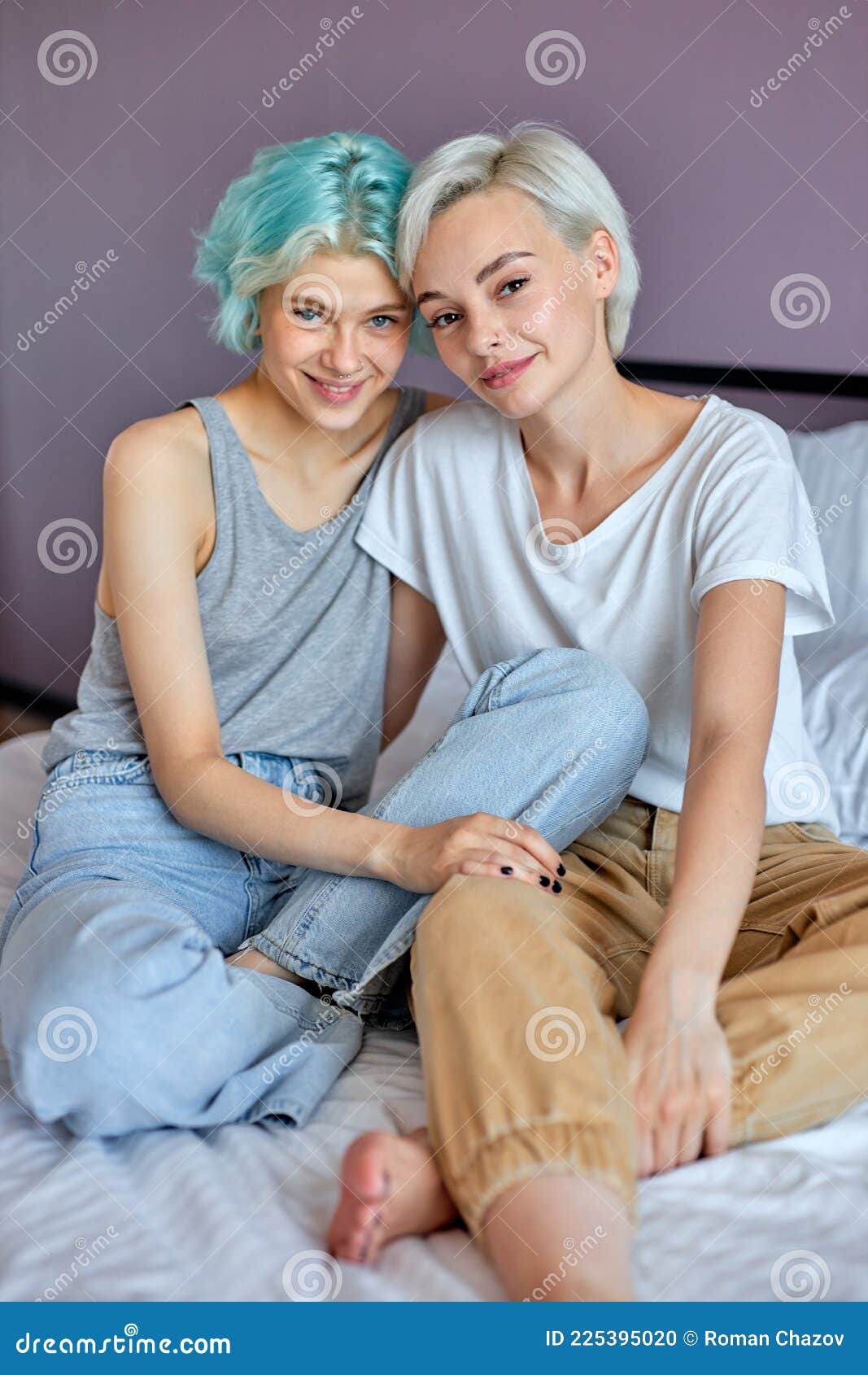 Lesbian Camera