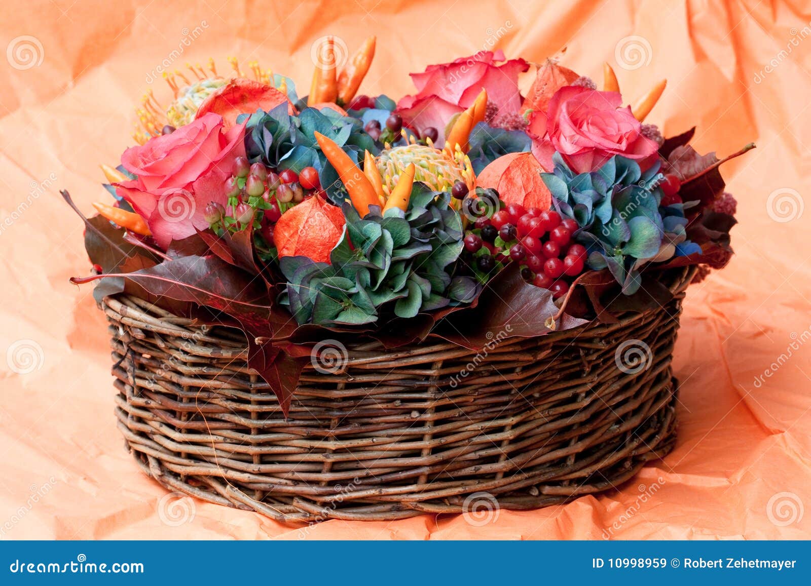 Orange Flower Bouquet stock image. Image of blooms, grow 10998959