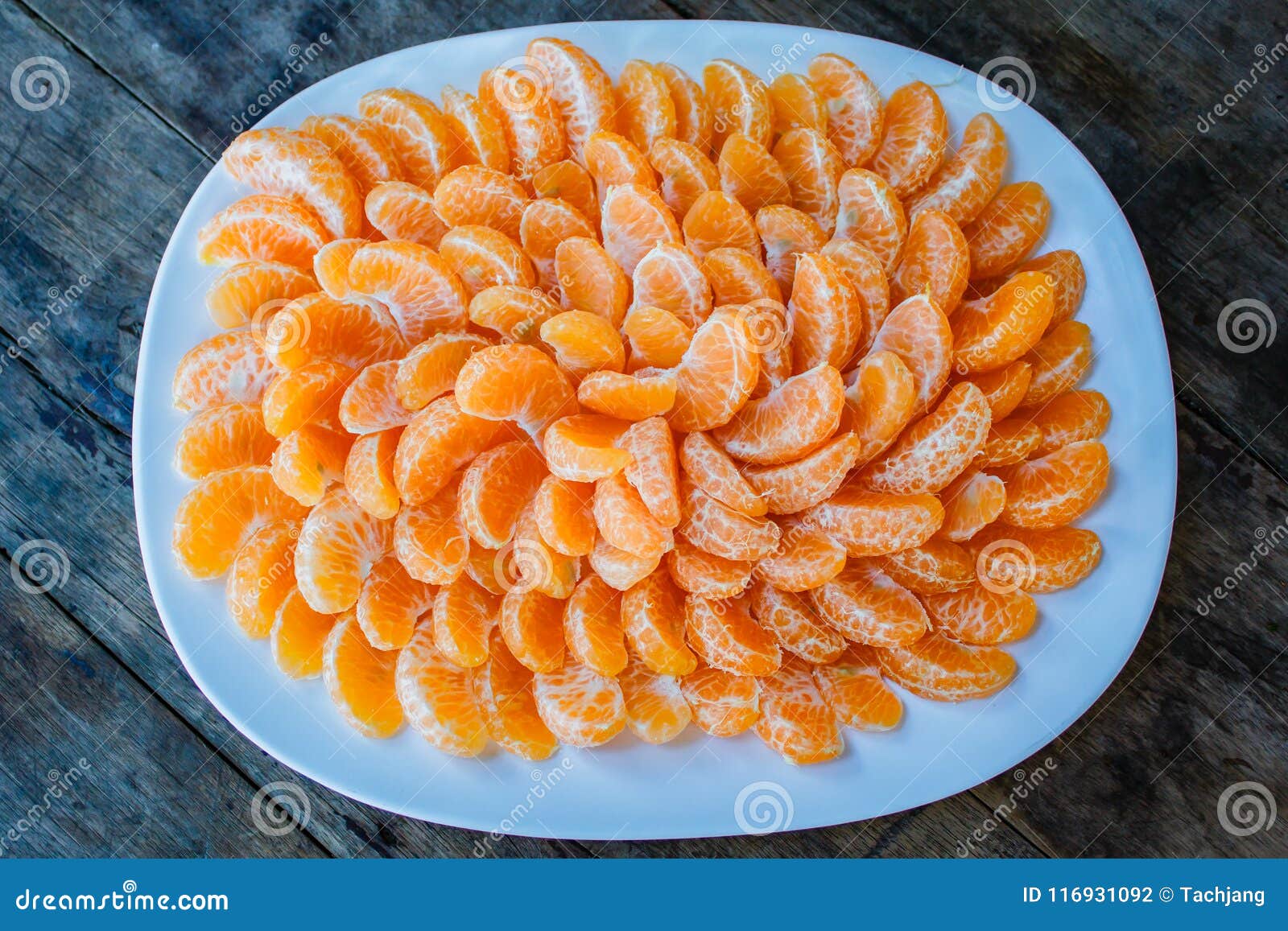 Orange Frucht stockfoto. Bild von pfad, rund, frisch - 116931092 Orange Frucht stockfoto. Bild von pfad, rund, frisch - 116931092