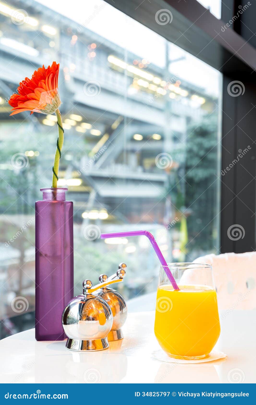 Orange juice stock image. Image of sliced, healthy, juicy 34825797