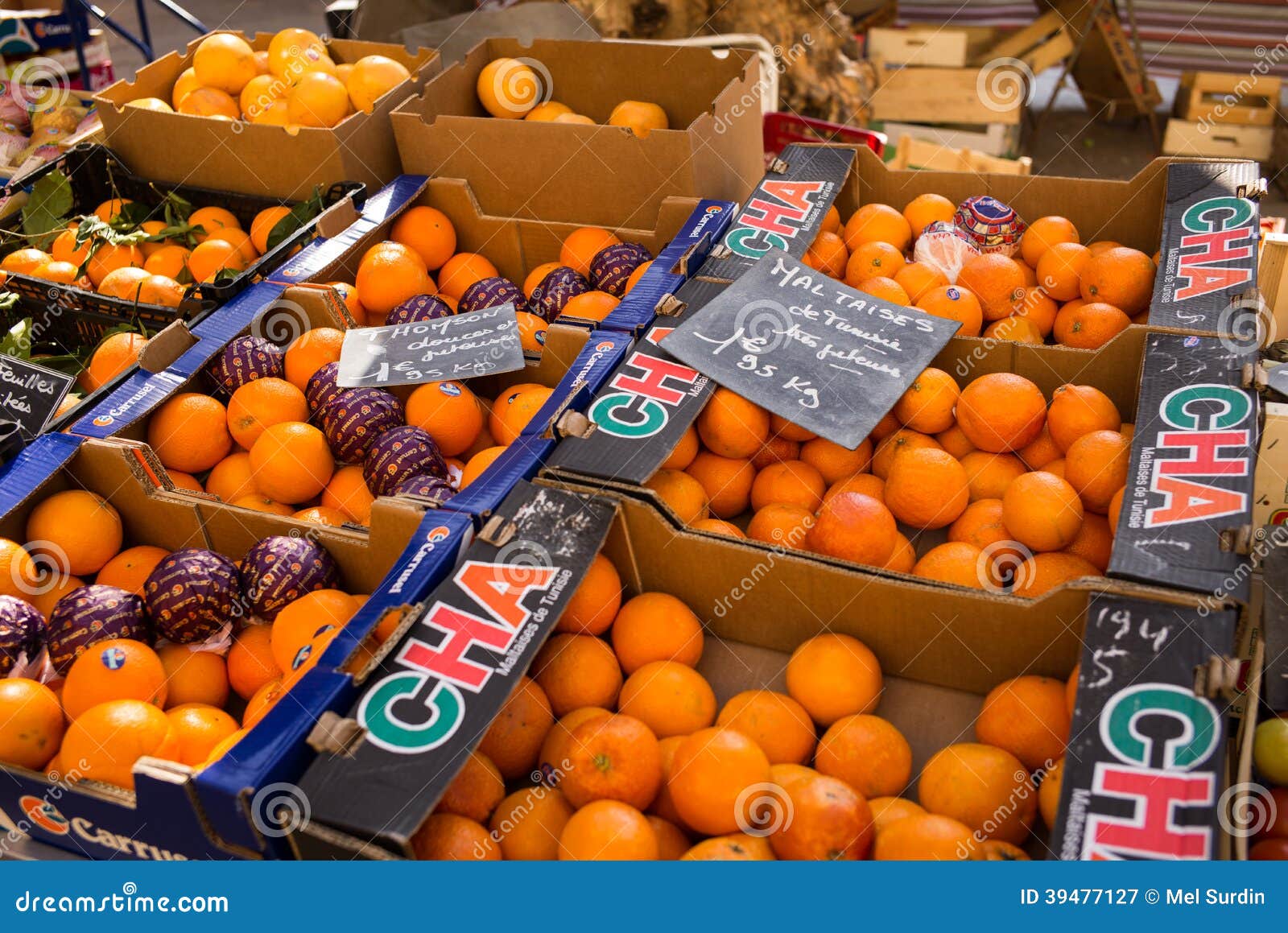 Oranges for Sale Marche editorial photography. Image of orange 39477127