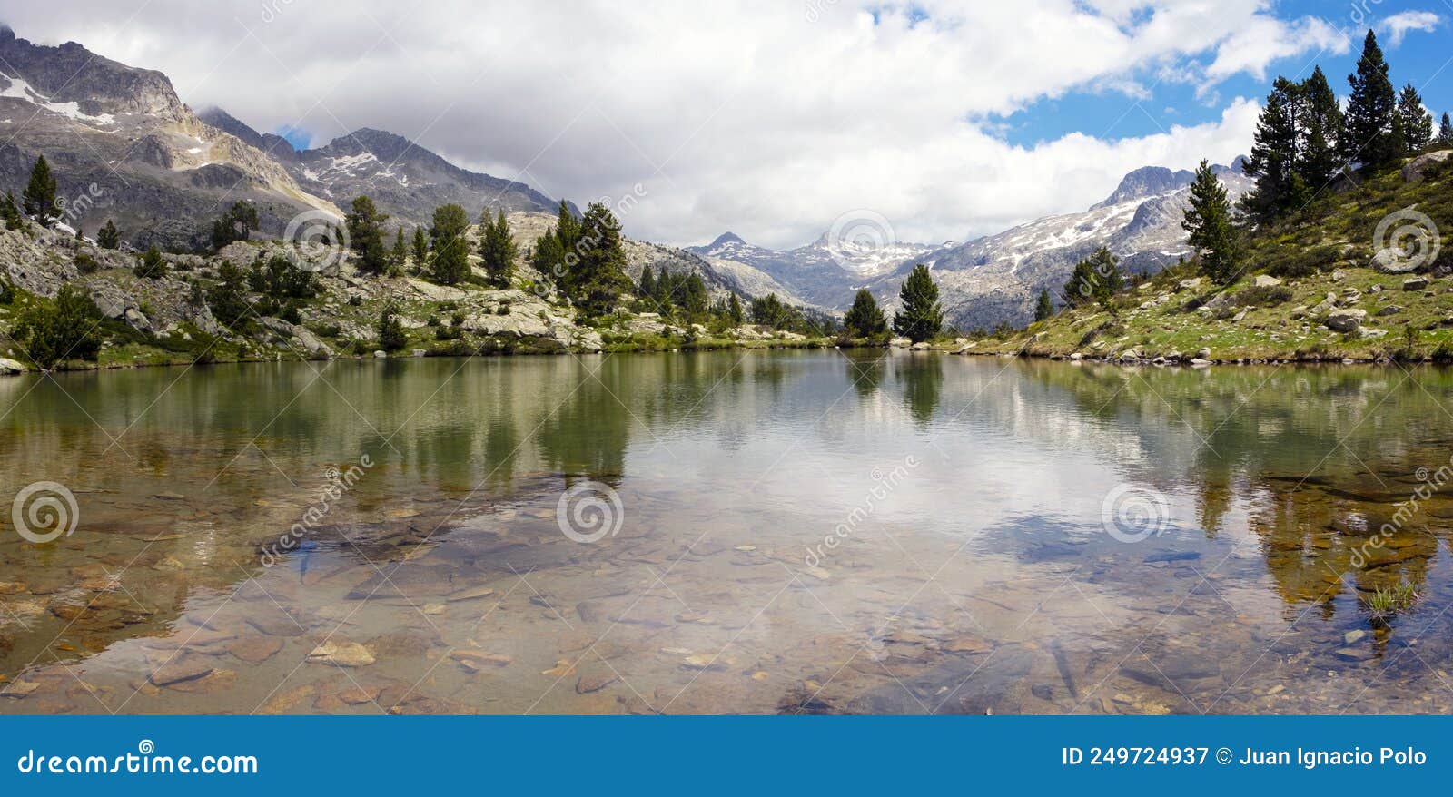 ordicuso lakes in banos de panticosa, pyrenees of huesca