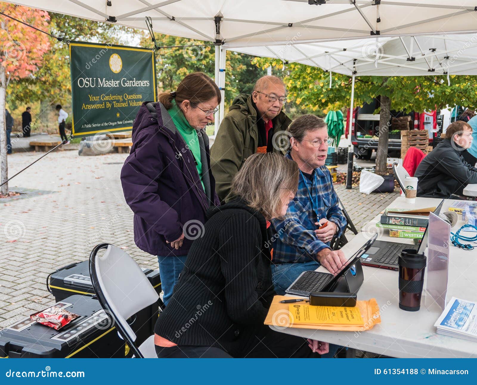 Oregon State University Master Gardeners At The Farmers Market