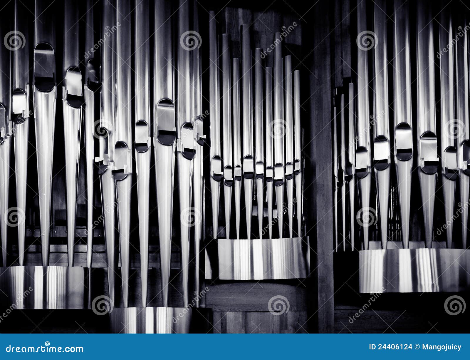 organ pipes set