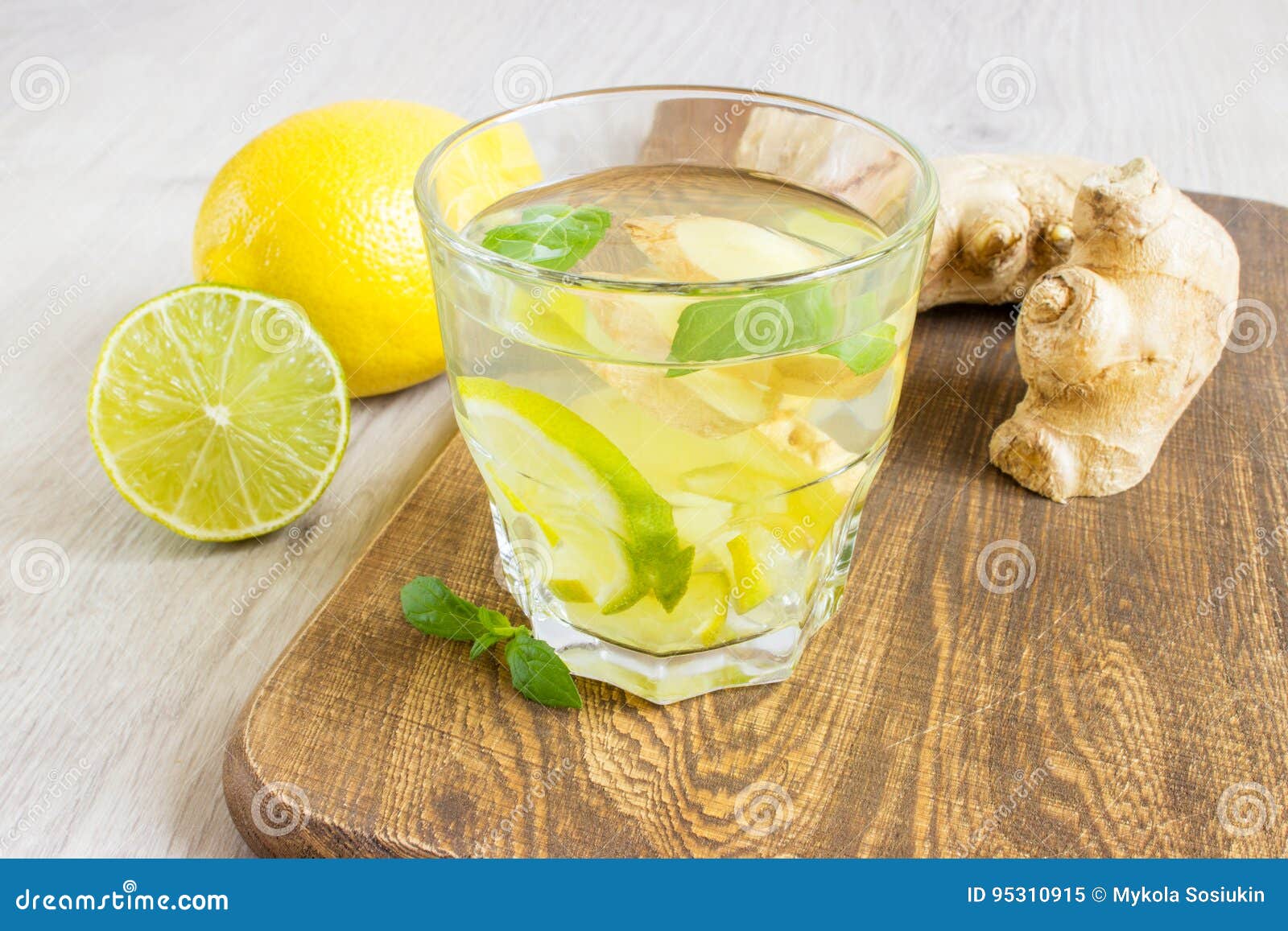 Organic Ginger Ale Soda in a Glass with Lemon and Lime Stock Image