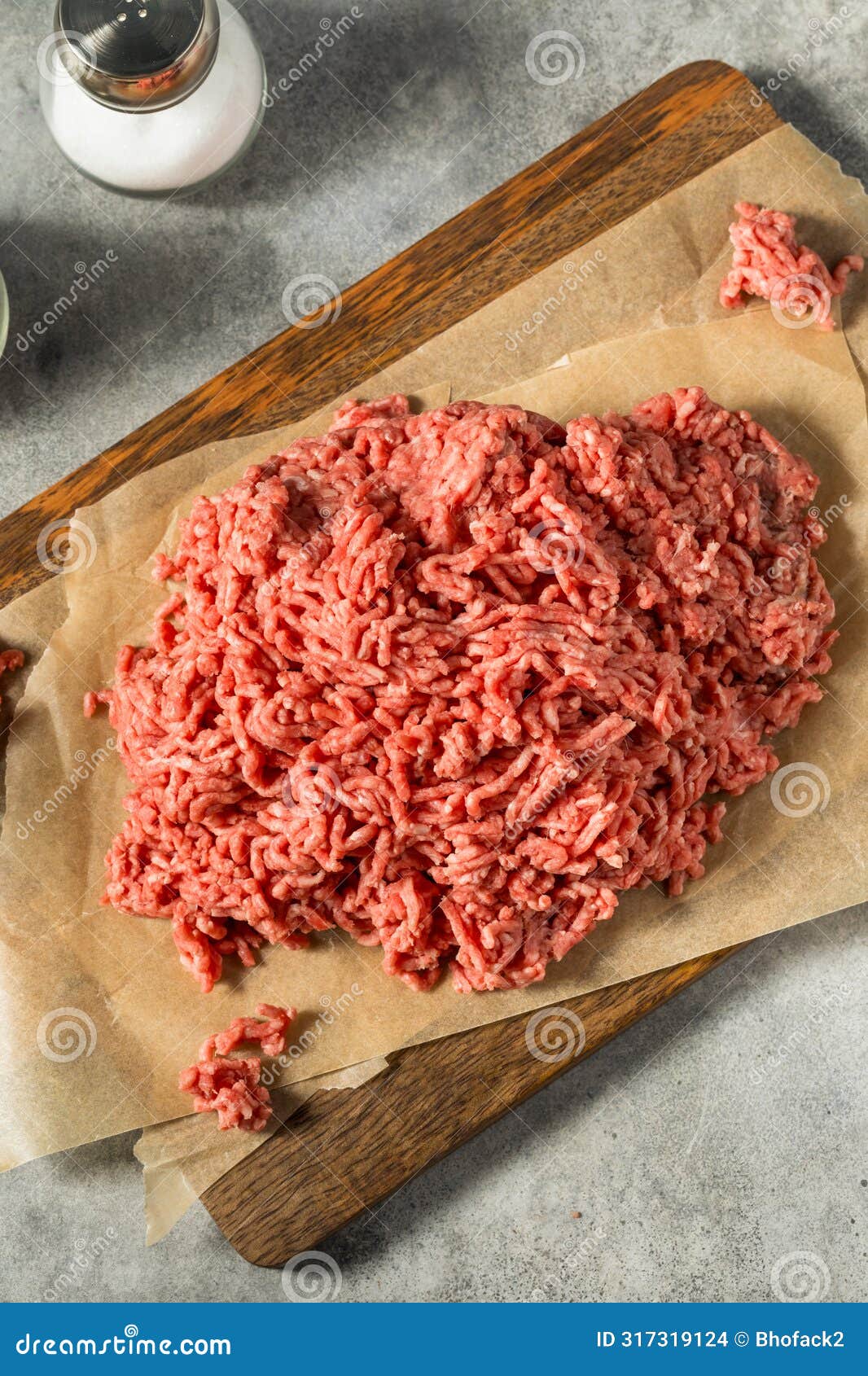 Organic Grass Fed Raw Chuck Ground Beef Stock Photo Image of minced, chuck 317319124