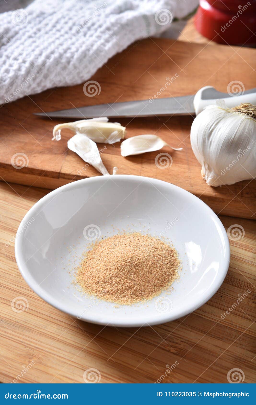 Organic Roasted Garlic Powder Stock Image Image of bulb, ingredient