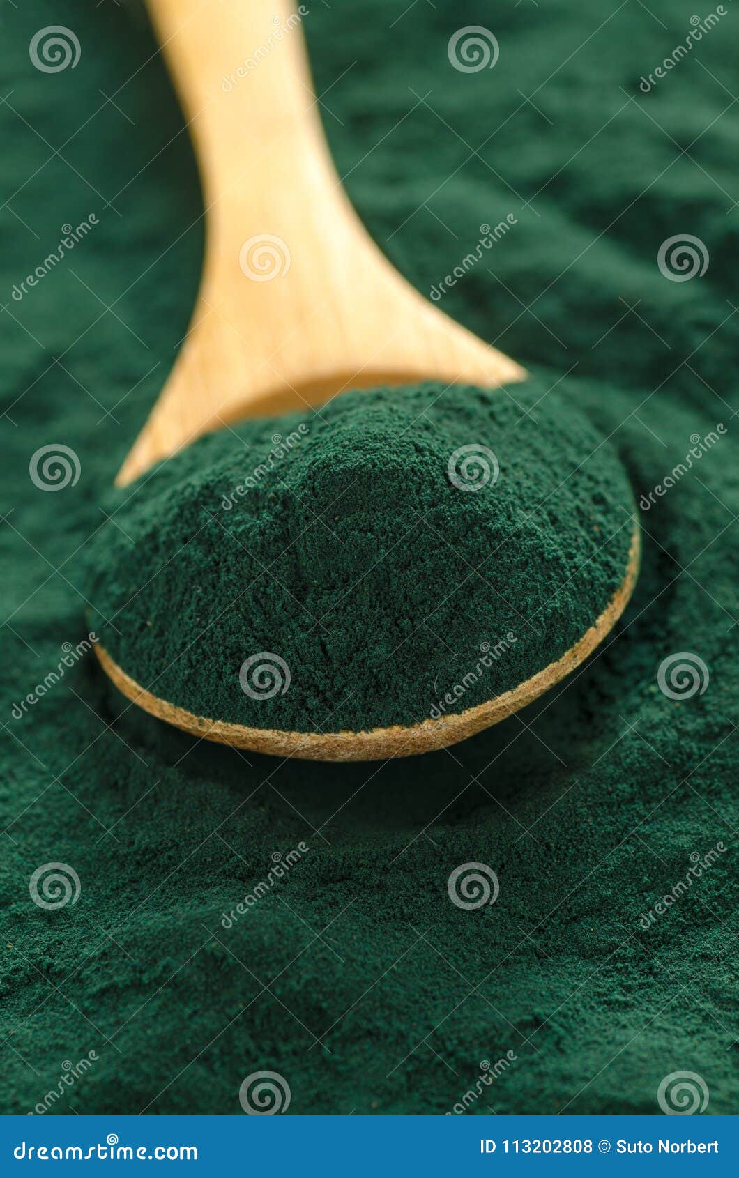 Organisches Spirulina Pulver Stockfoto Bild von vegetarier