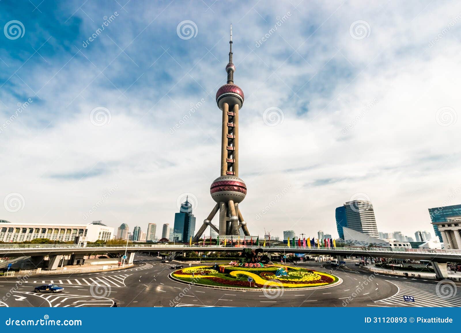 oriental pearl tower pudong shanghai china