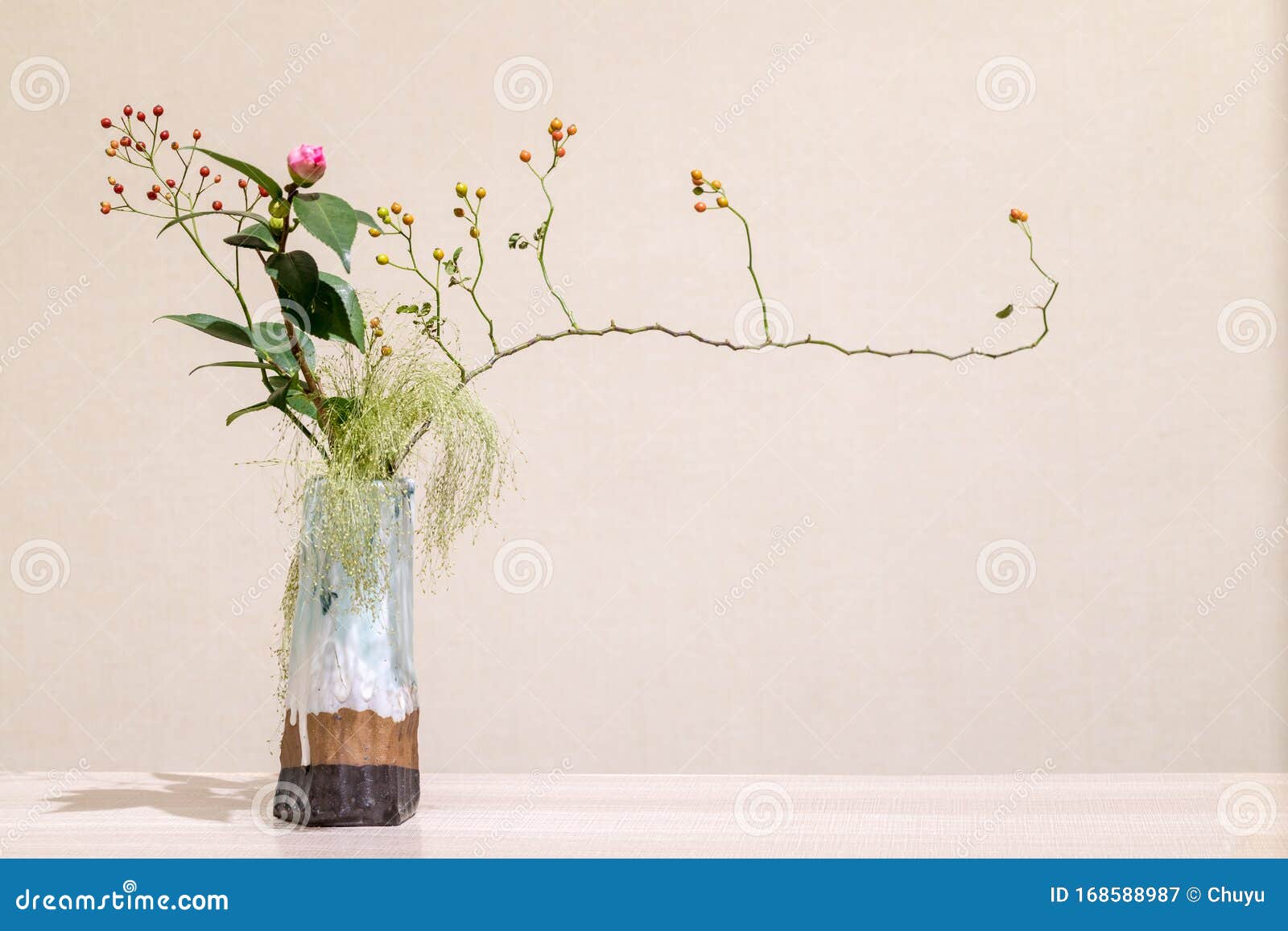 oriental style flower arrangement