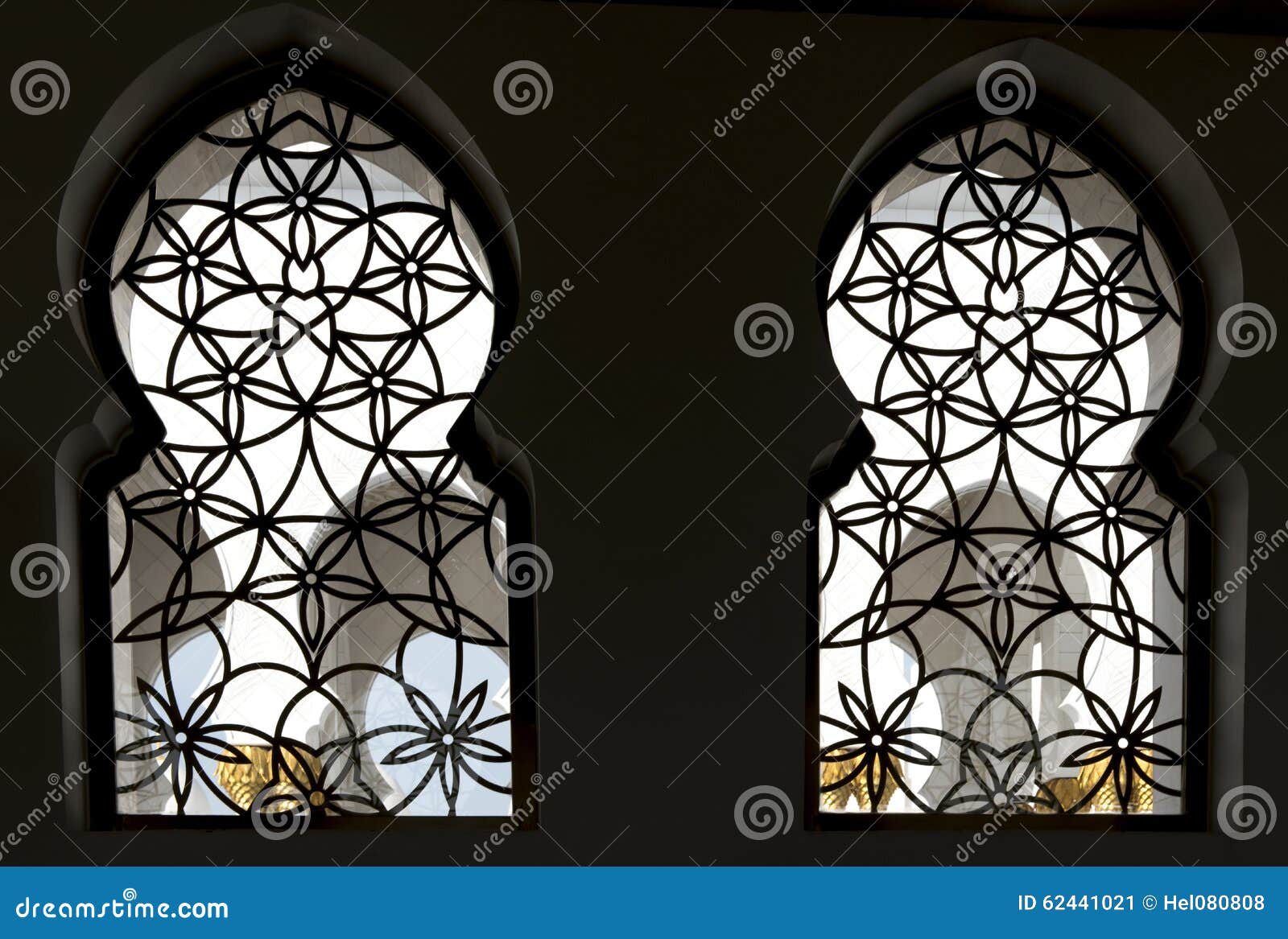 Orientalische Fenster stockbild. Bild von blume, muster