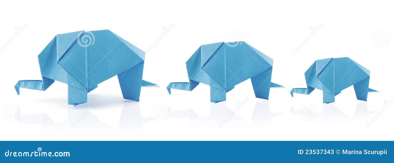 Origami Семьи Слона Стоковое Изображение. Изображение.