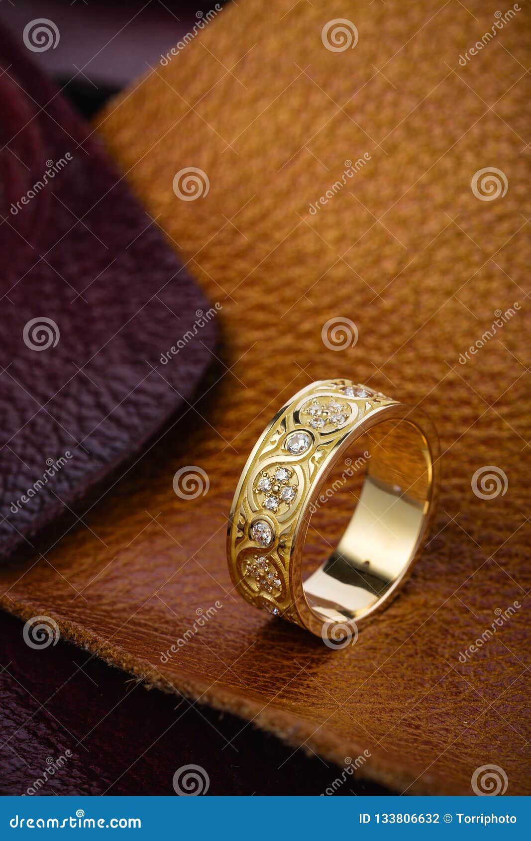 Buy quality Gold Two Finger Culcutti Bridal ring in Ahmedabad