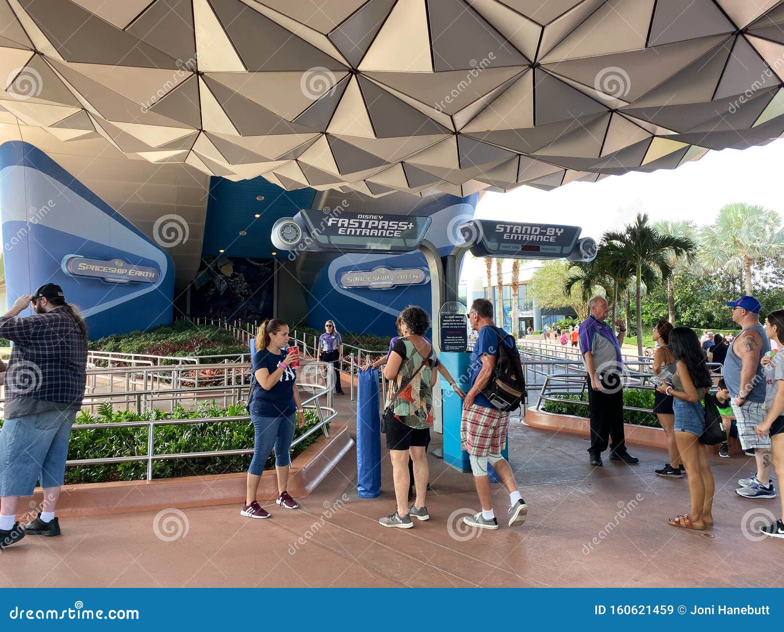 Spaceship Earth Theme Park Ride Entrance at Disney World EPCOT Park Editorial Stock Image - Image of blue, building: 160621459