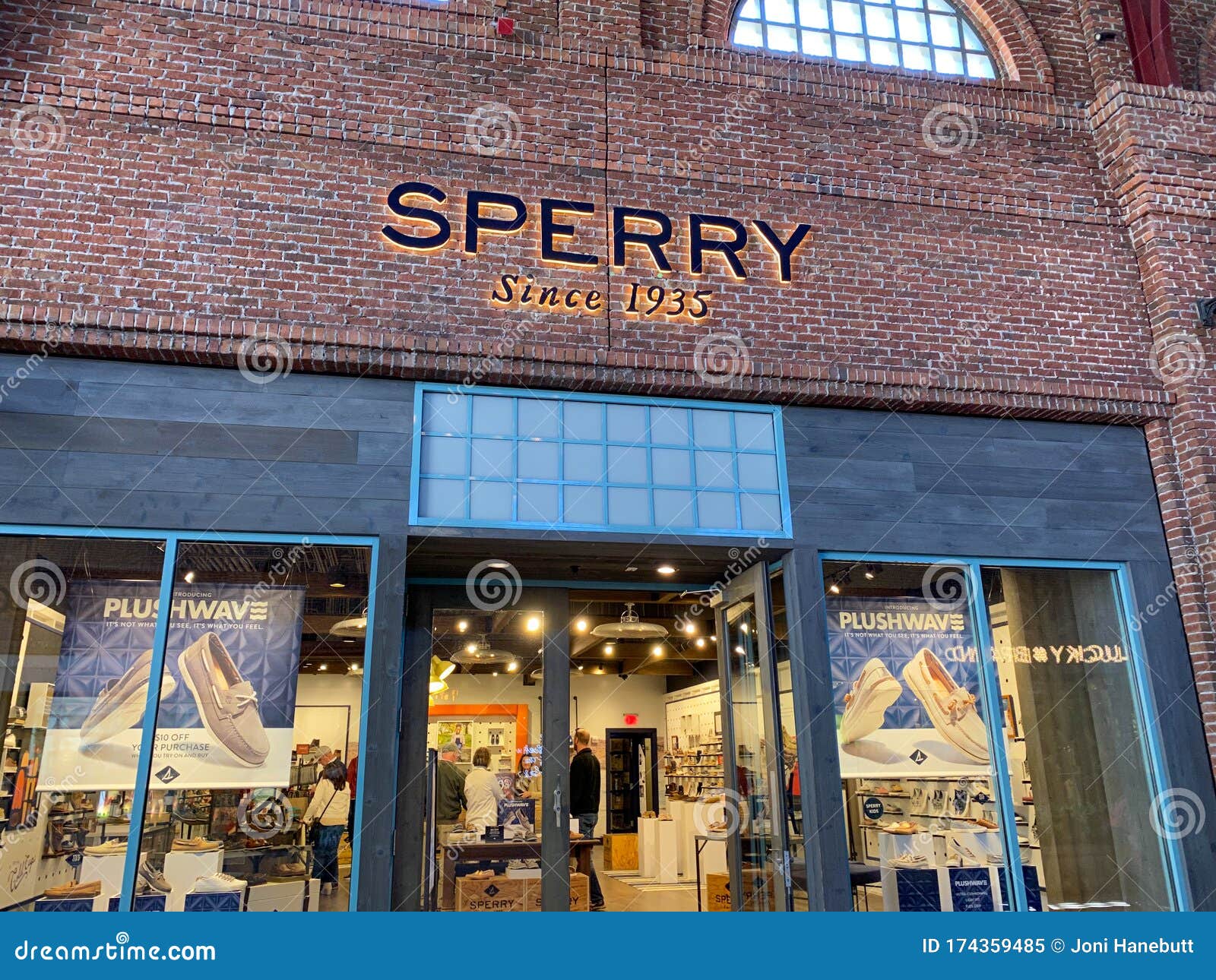 A Sperry Shoe Store At An Indoor Mall Editorial Image