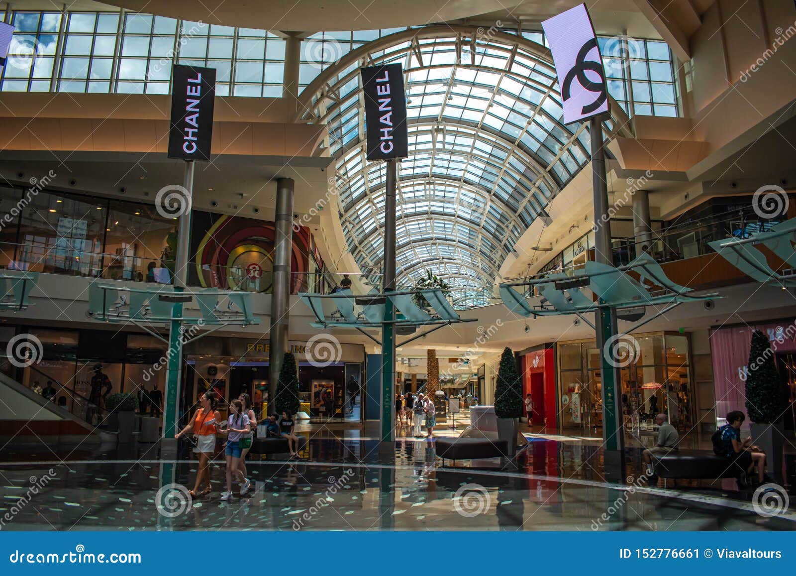 People Enjoying Their Shopping Trip in the Main Hall with Top View of  Screens Promoting Big Brands in the Mall at Millenia 10 Editorial Photo -  Image of inside, boutique: 152776661