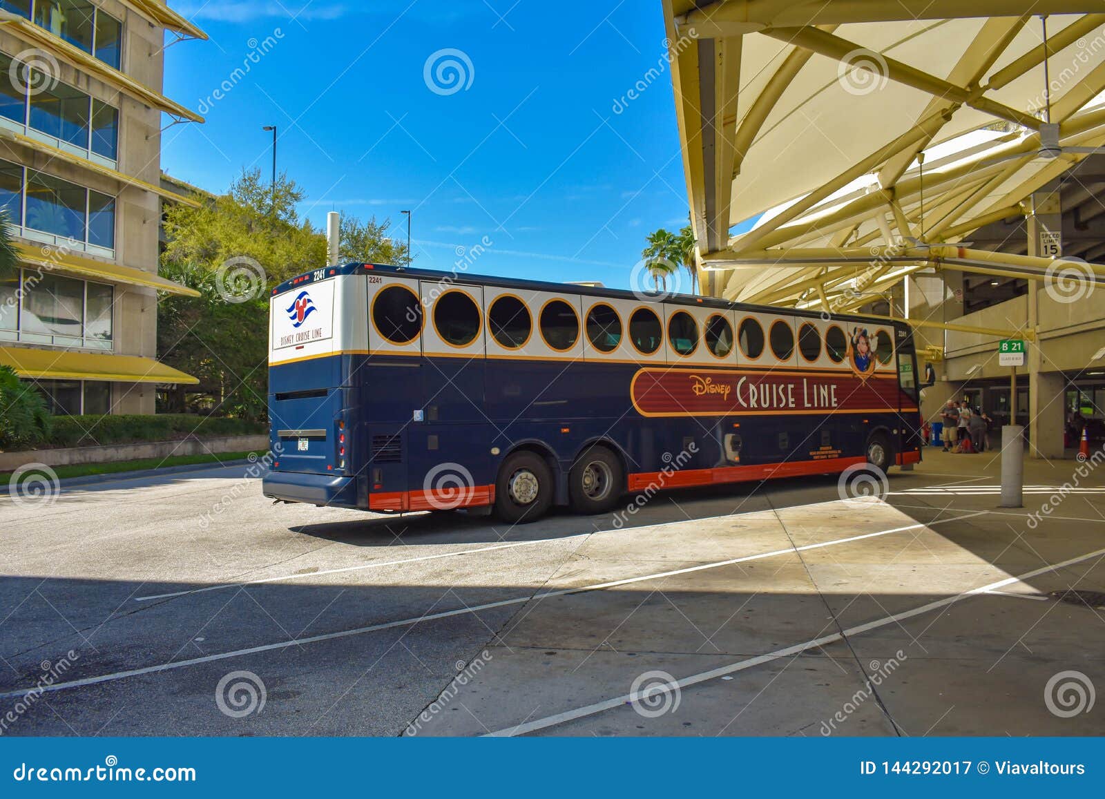 disney cruise bus