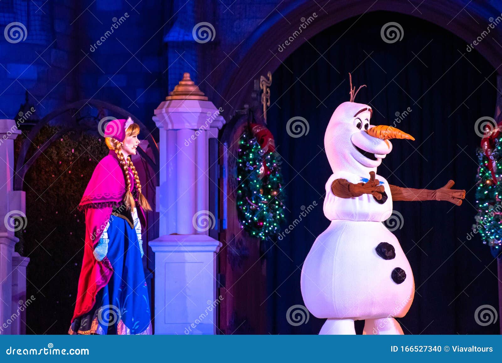 1,405 Frozen Olaf Stock Photos - Free & Royalty-Free Stock Photos from  Dreamstime