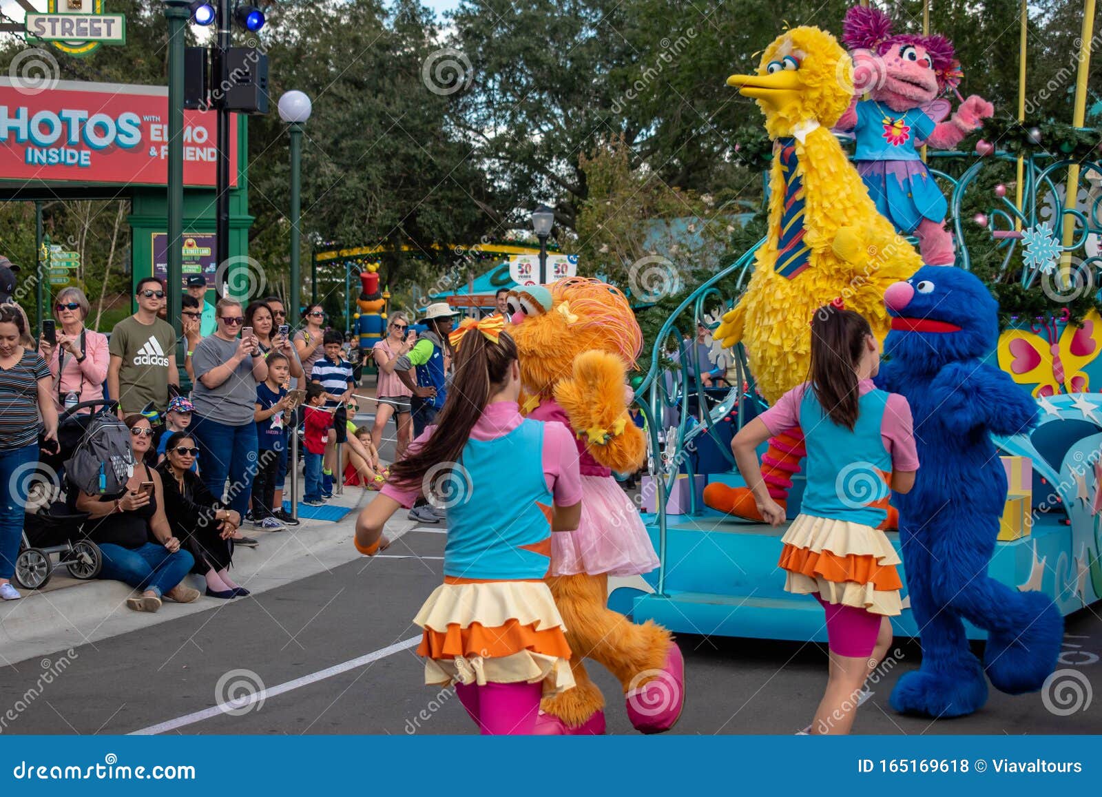 Rosita, Grover and Big Bird with Dancers in Sesame Steet Party Parade ...