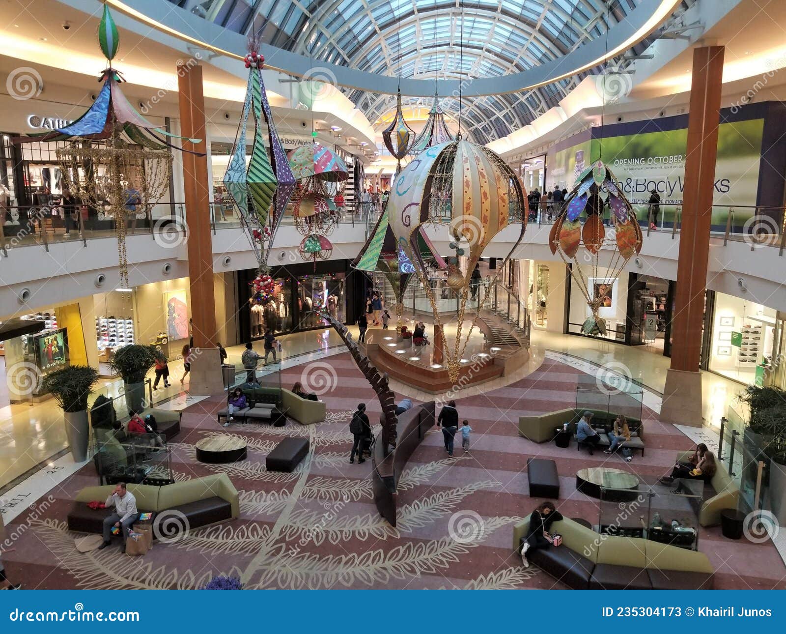 Orlando, Florida, U.S.a - November 11, 2021 - the Decoration Inside of the Mall  at Millenia Editorial Stock Photo - Image of building, decoration: 235304173