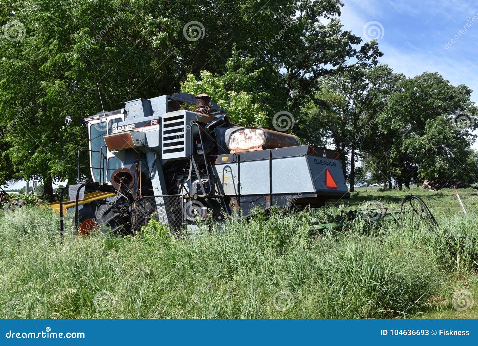 gleaner combines who makes them gleaner combines who makes them