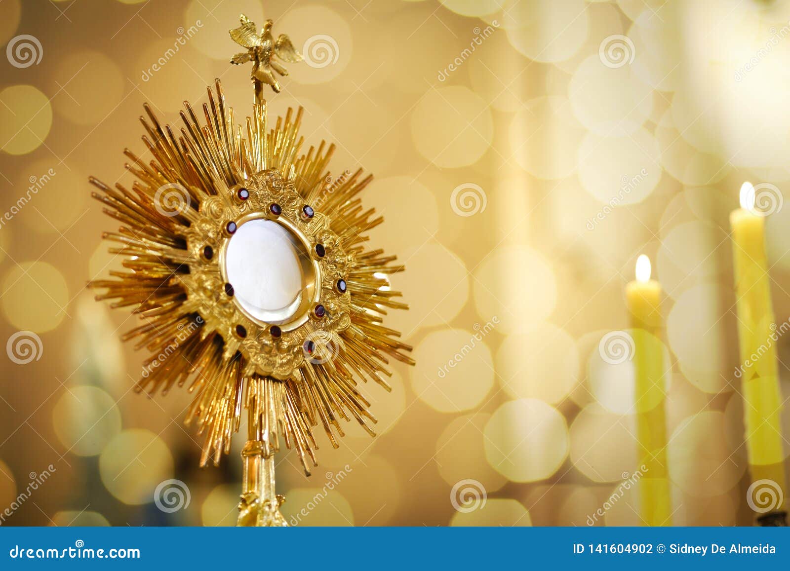 ostensorial adoration in the catholic church