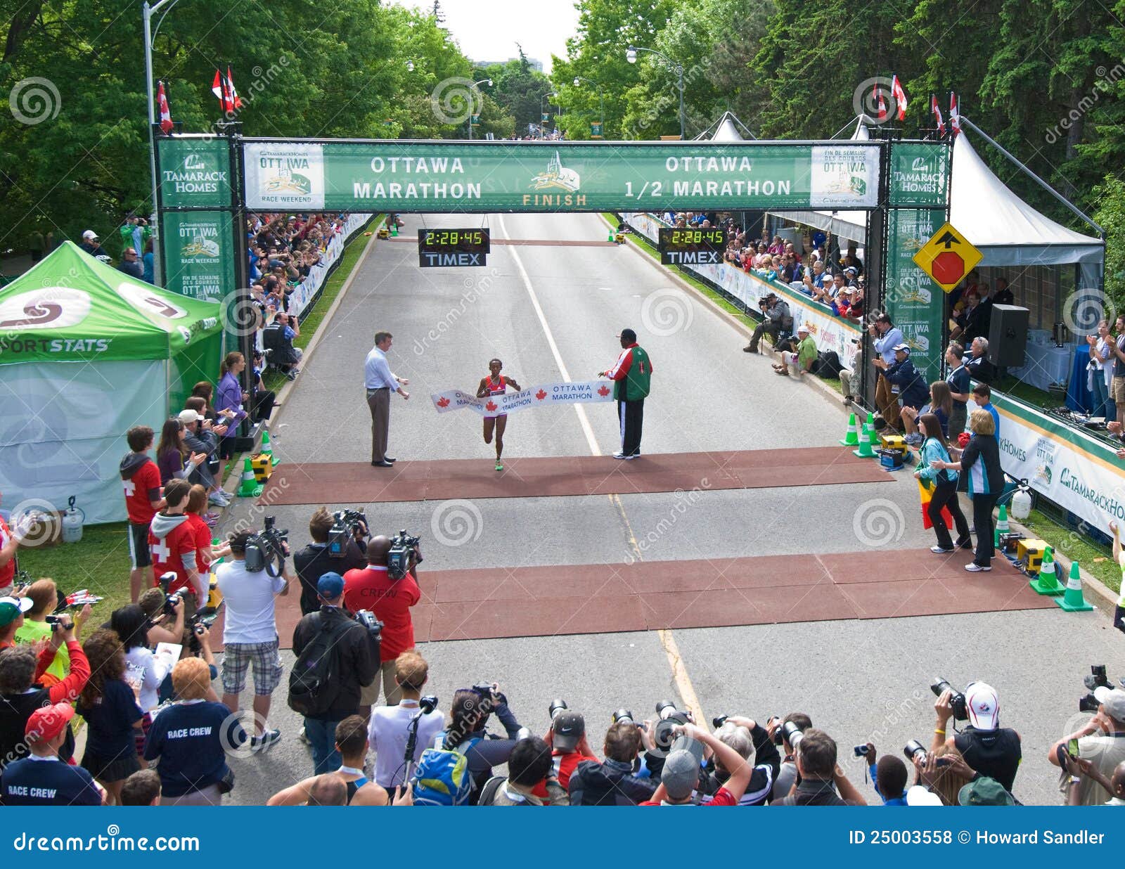 Ottawa Marathon Women S Winner Editorial Stock Photo Image of woman