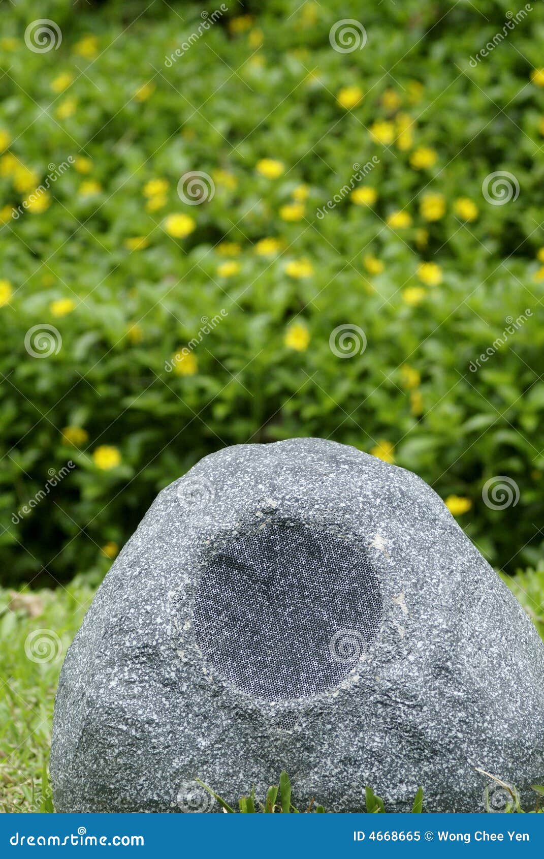 Outdoor audio speaker stock image. Image of rock, fake 4668665