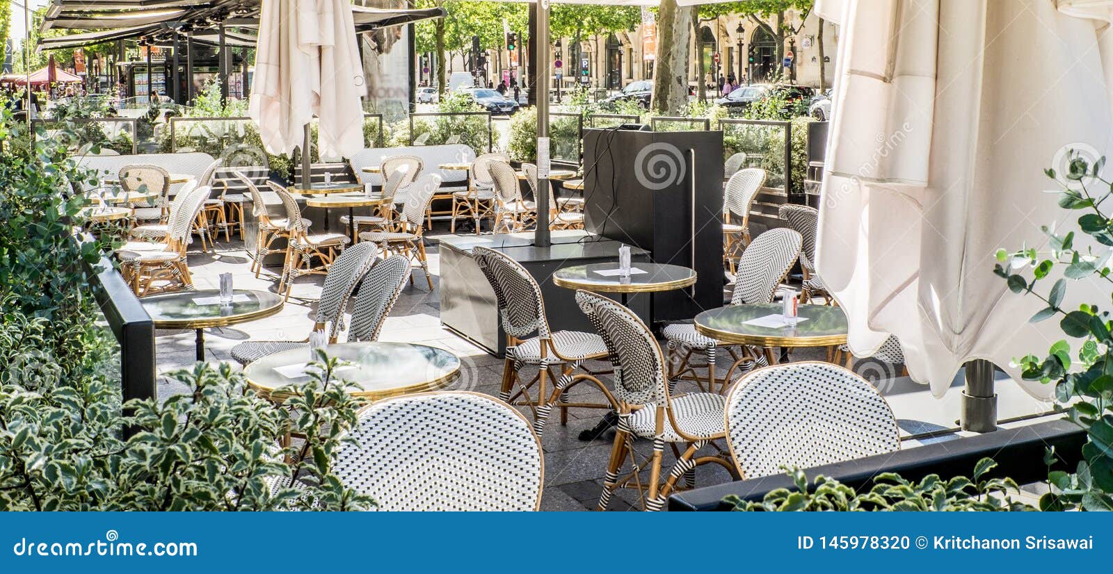 An Outdoor Cafe In Paris France Stock Photo Image Of